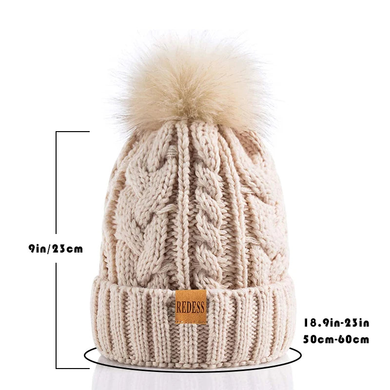 Women Winter Pompom Beanie Hat with Warm Fleece