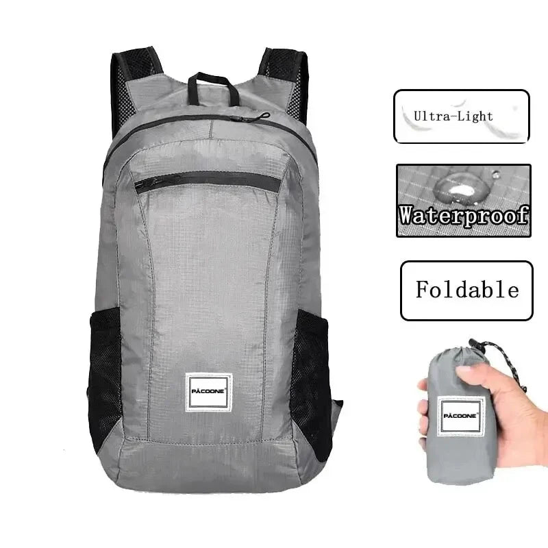 Outdoor Hiking Bag 20L.