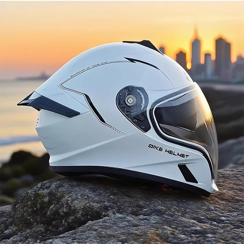 DOT 3C Certified Adult Modular Full Face Motorcycle Helmet.
