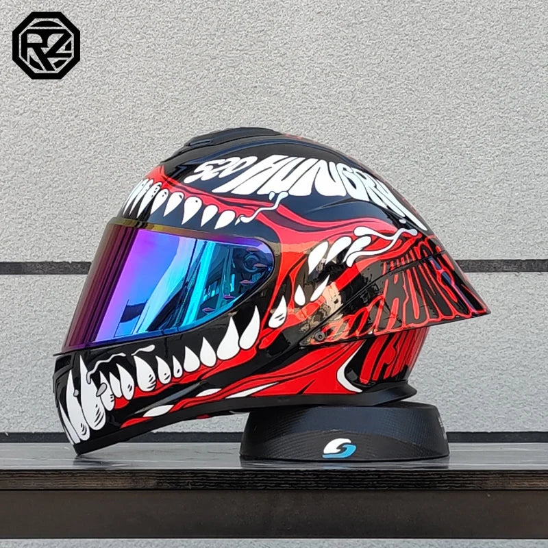 Latest high-quality motorcycle full face helmet with capacity.