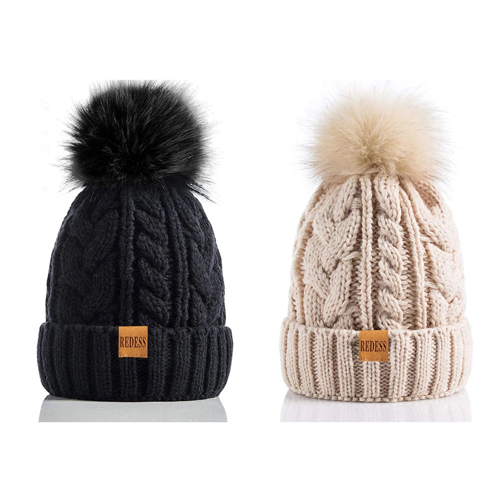 Women Winter Pompom Beanie Hat with Warm Fleece