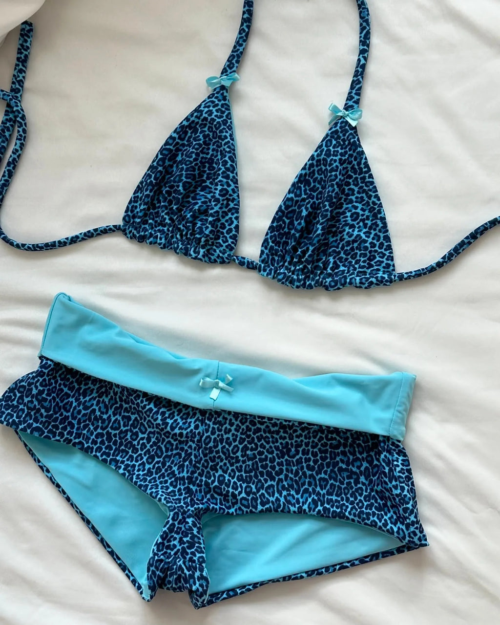 Women Halter Neck Triangle Bikini Sets Vintage 90s.