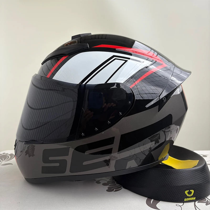 Full Face Motorcycle Helmet Men and Women.