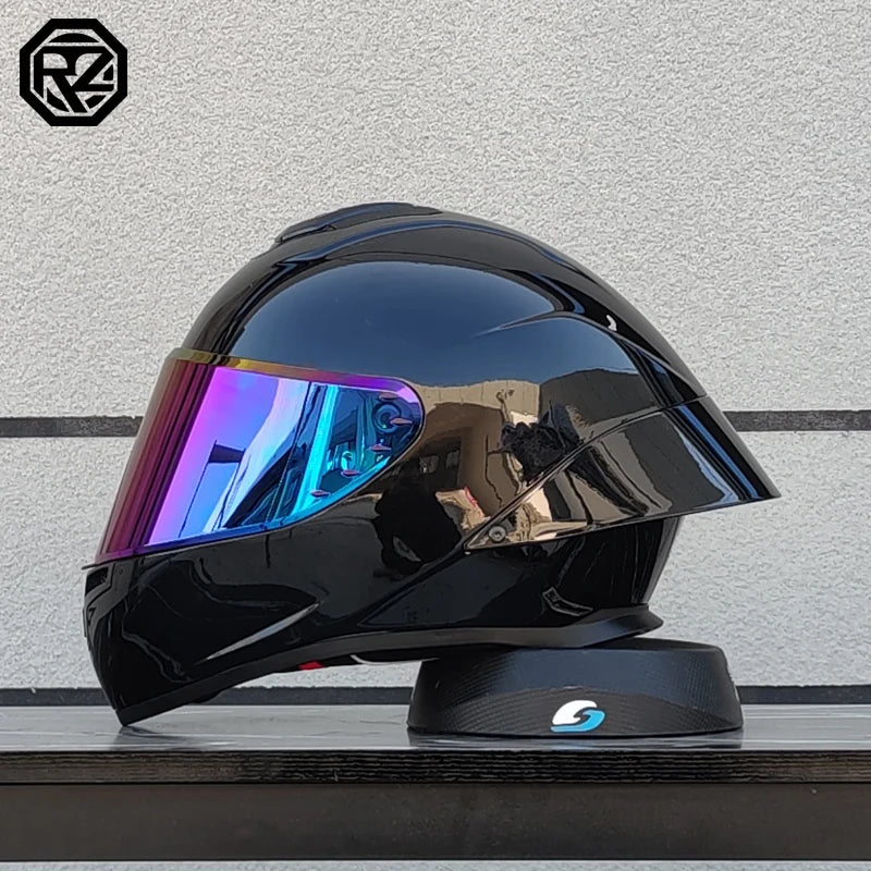 Latest high-quality motorcycle full face helmet with capacity.