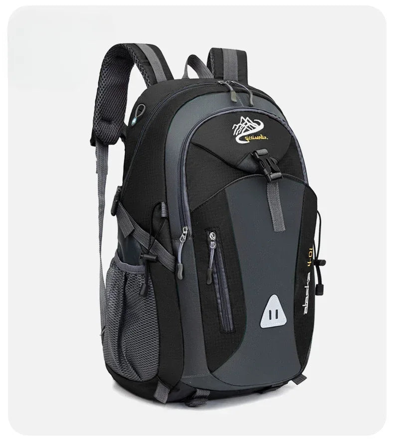 Travel Backpack Men's and Women's Outdoor Mountaineering Bag.