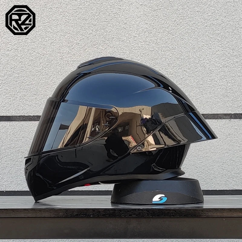 Latest high-quality motorcycle full face helmet with capacity.