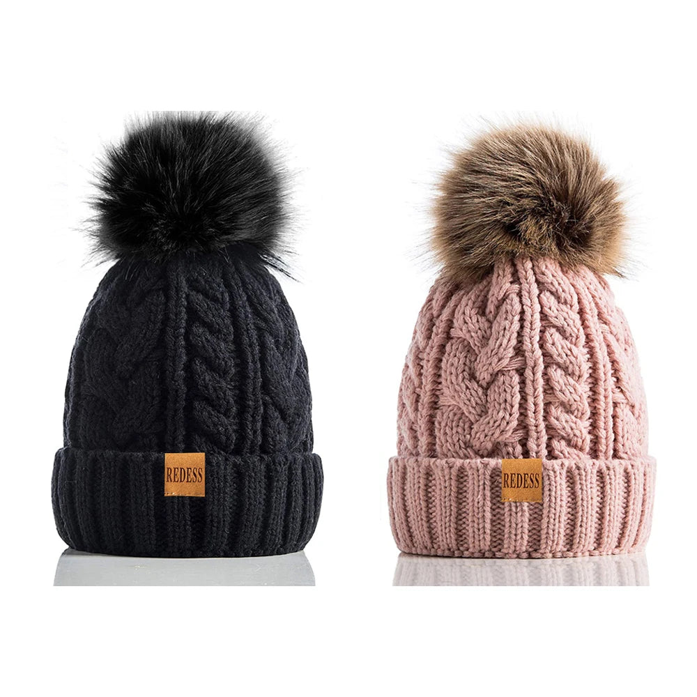 Women Winter Pompom Beanie Hat with Warm Fleece
