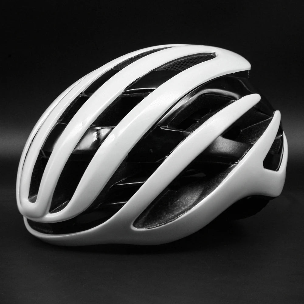One-Piece Windbreaker Mountain Bike Riding Helmet.