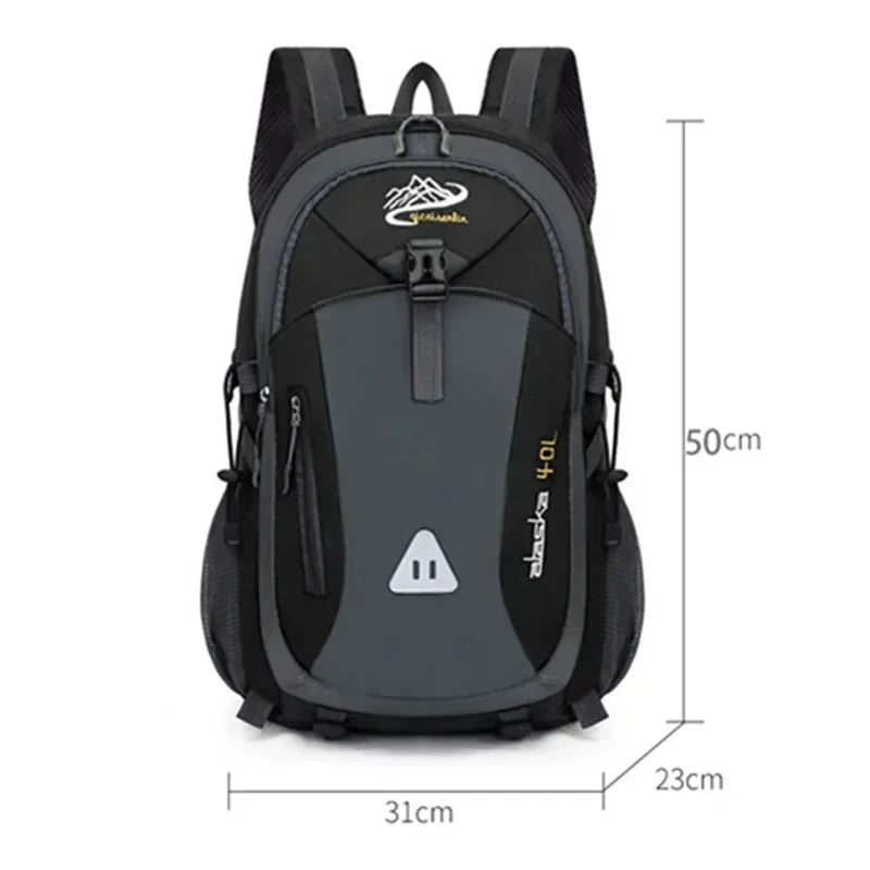 Travel Backpack Men's and Women's Outdoor Mountaineering Bag.