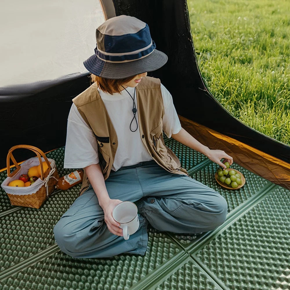Aluminum Foil Egg Crate Sleeping Pad.