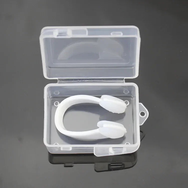 Swimming nose clip professional waterproof and anti-slip silicone.
