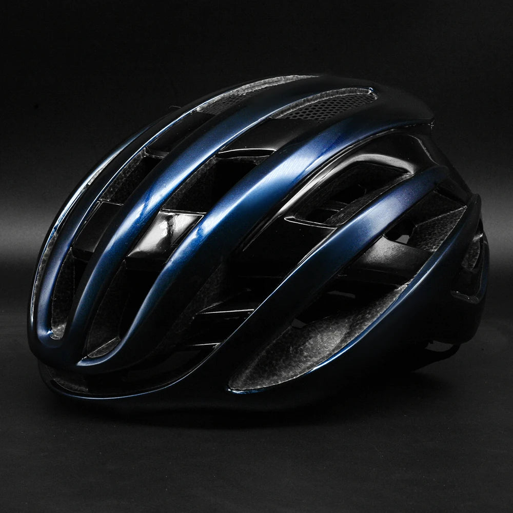 One-Piece Windbreaker Mountain Bike Riding Helmet.